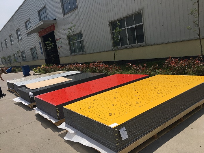 3mm-advertising-aluminium-composite-panel_85685.jpg