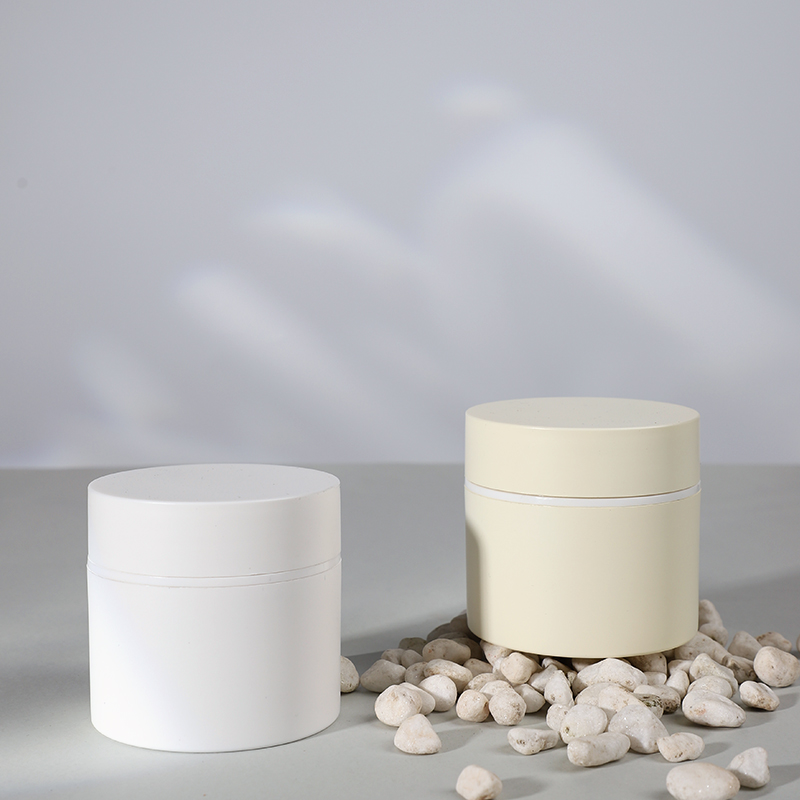 Custom PP Cream Jar Designs to Elevate Your Beauty Brand