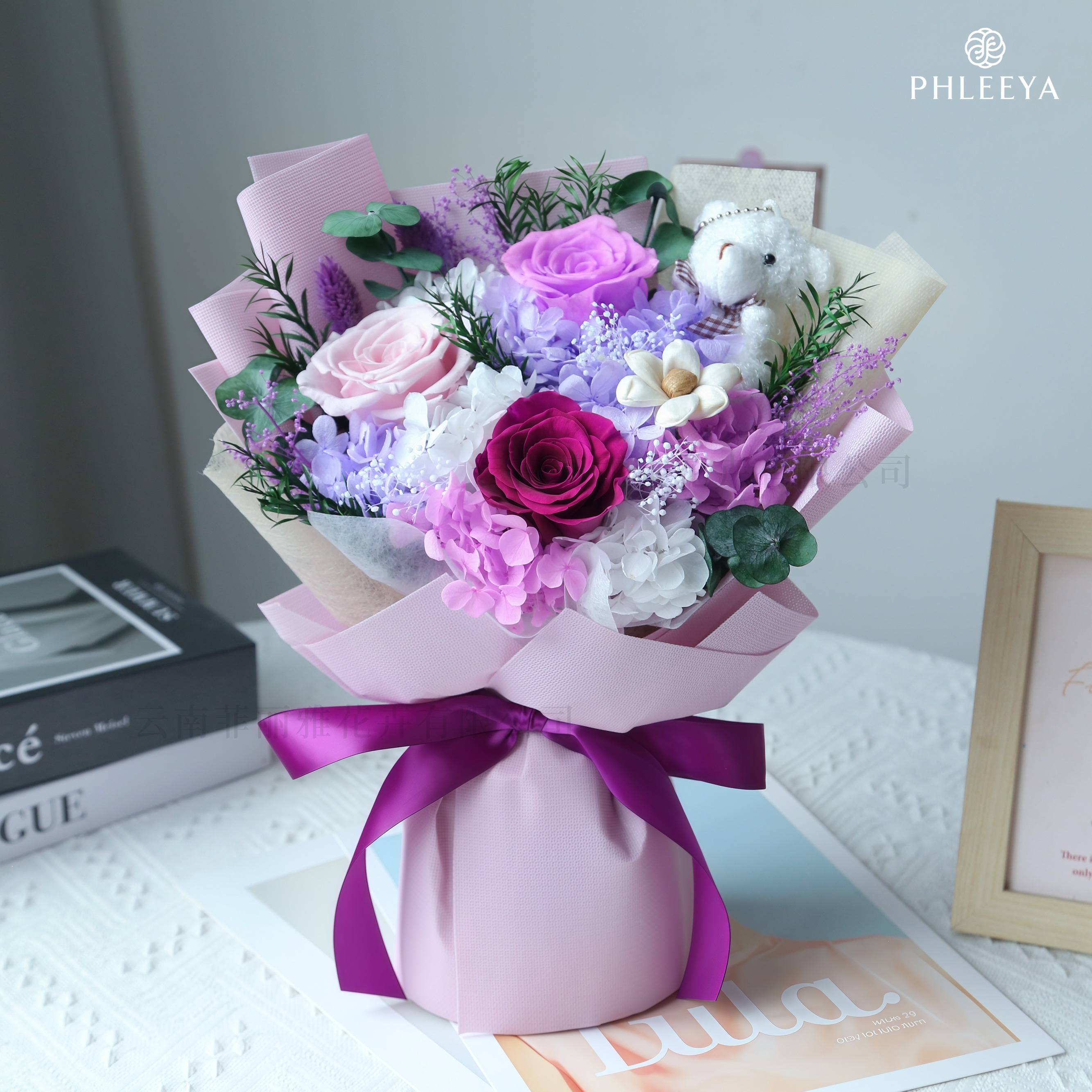 Substantial Preserved Flower Bouquet Ideas for a Bold, Long-Lasting Centerpiece