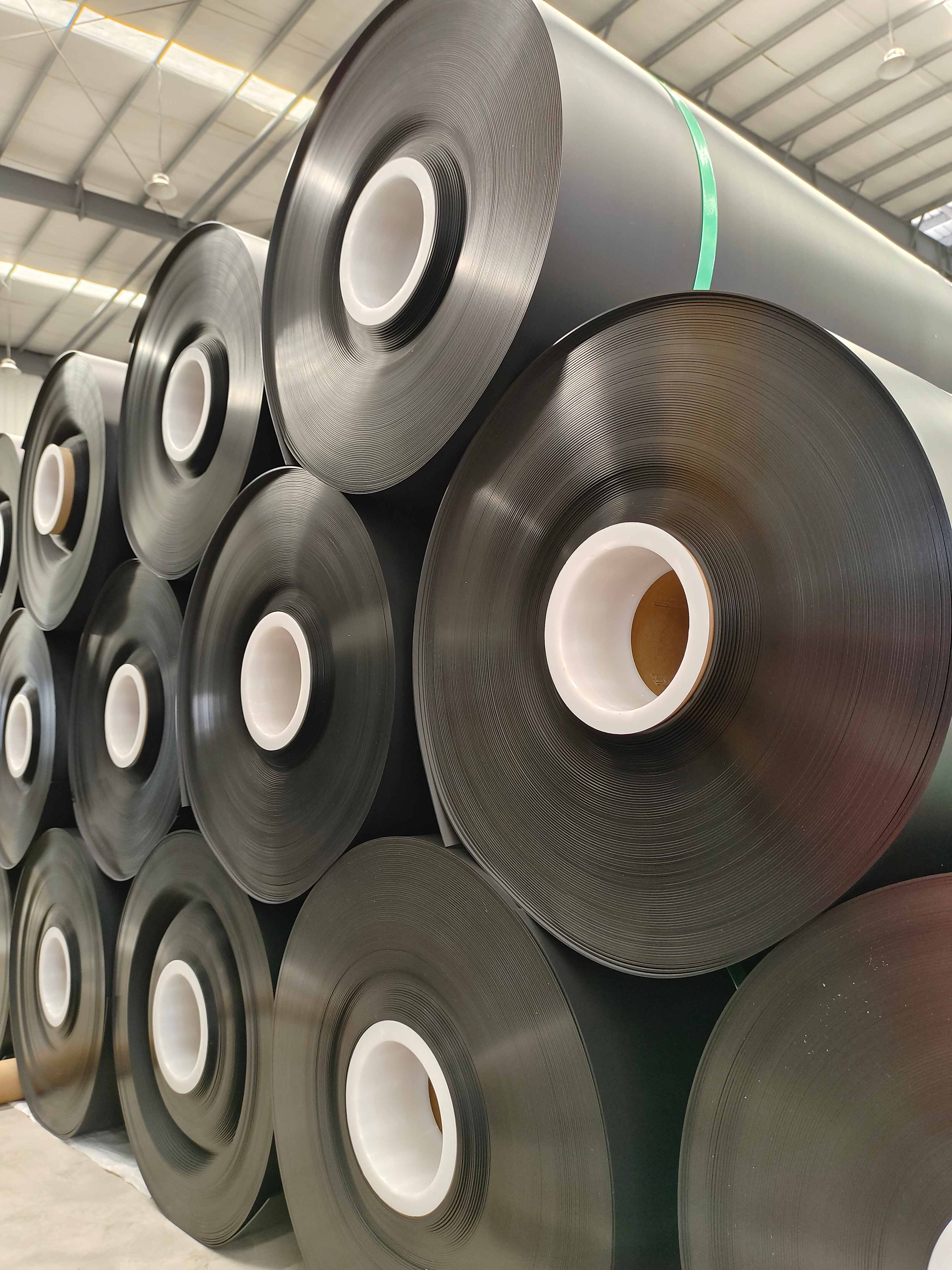 OEM HDPE Geomembrane Liner Selection Guide for Reliable Environmental Containment
