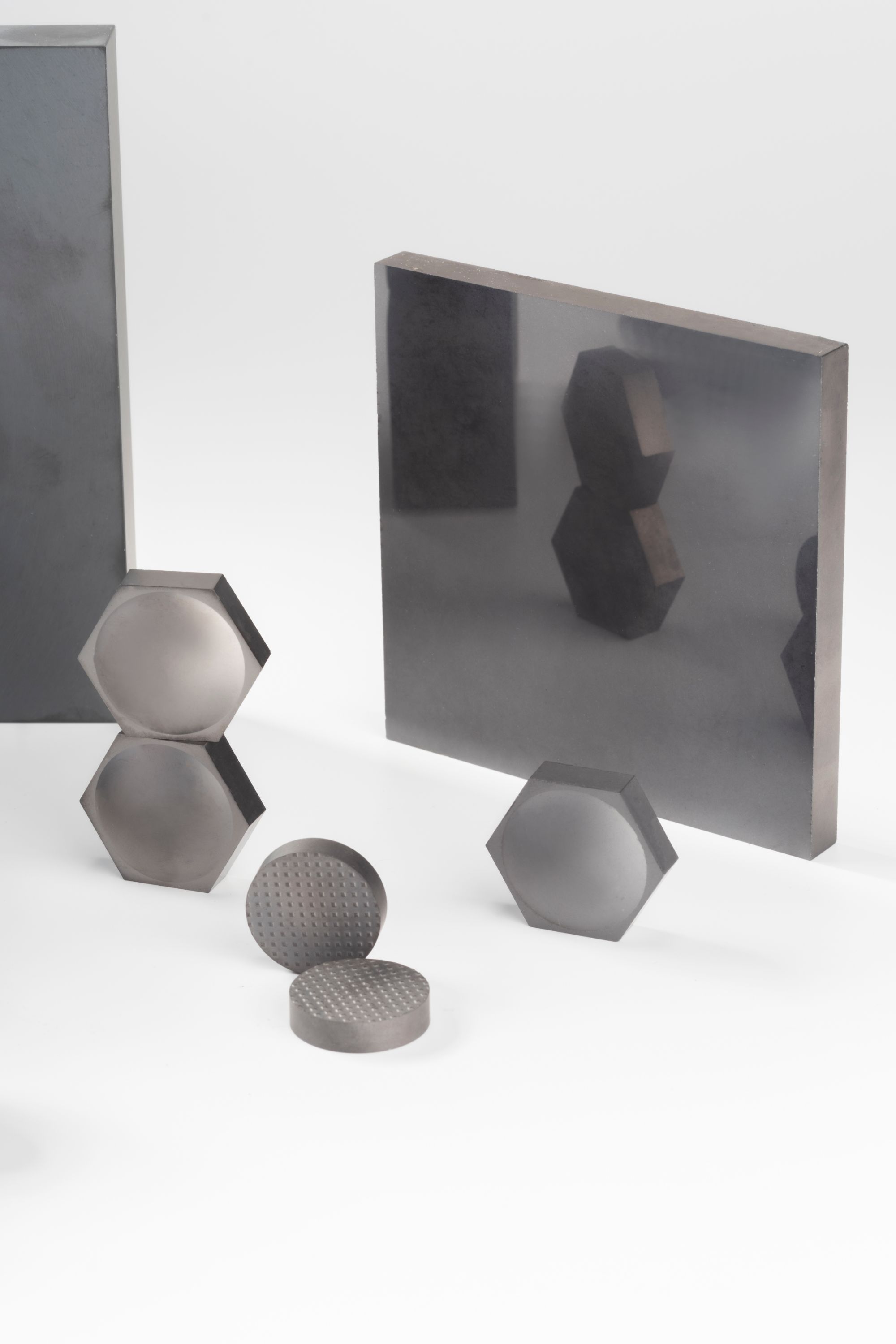 Boron Carbide Tiles Manufacturer Key Factors for Durable Ceramic Armor